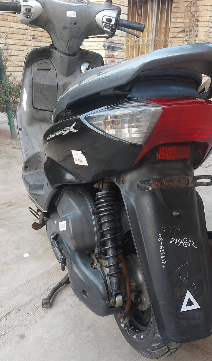 سكنس نثيه ياباني رمبه مكفوله كفاله عامه ماشيه 10 الف محرك مكفول كفرات اصليه جهاز حمايه انذار مكفوله من جميع النواحي السعر 800 قفل مكاني الاعظميه ***********
