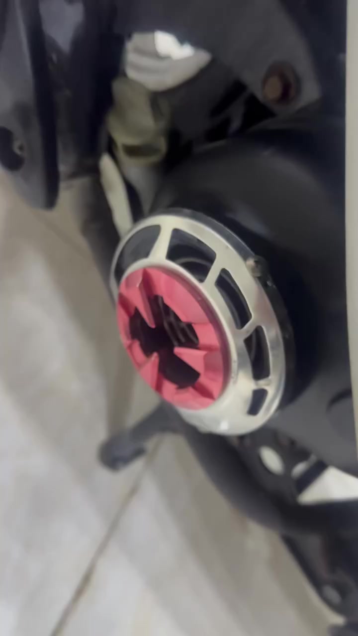 سلام عليكم
وينه ليدور ناشف هاي لقطعه مفوله وفول ملاح ماشيه ١٦ الف 
كفاله عامه من برغي للبرغي مختمه من طول للطول لشراي يدخل خاص او يتصل ***********
