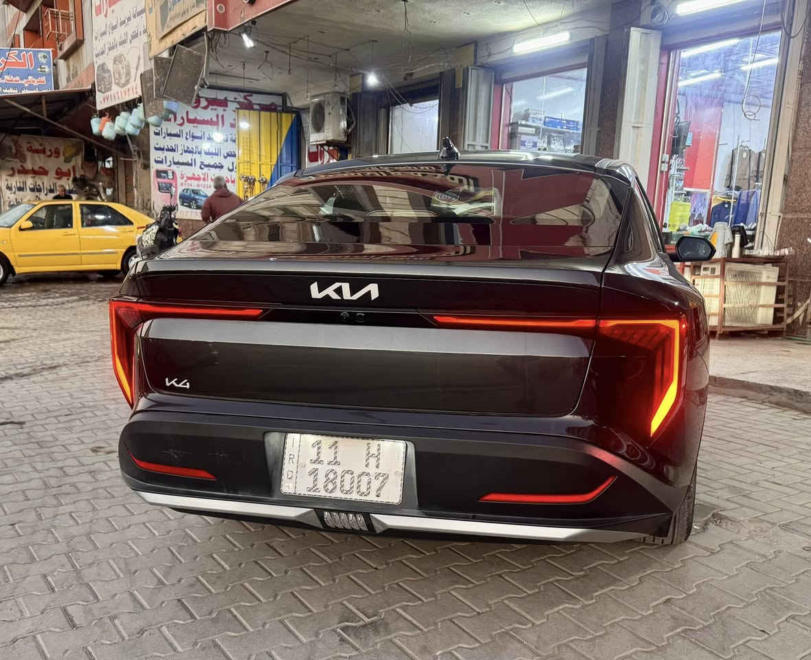 لام عليكم
كيا K4 LX
موديل 2025
 قطعة وحده صبغ فقط بنيد 
ماشية 7،900 ميل حاليا
مرقم بغداد 
صور الحادث مرفقة 
السيارة تشتغل وتمشي 
السعر 178 ورقة
17،800 $ 
اي استفسار الاتصال على : 
***********
