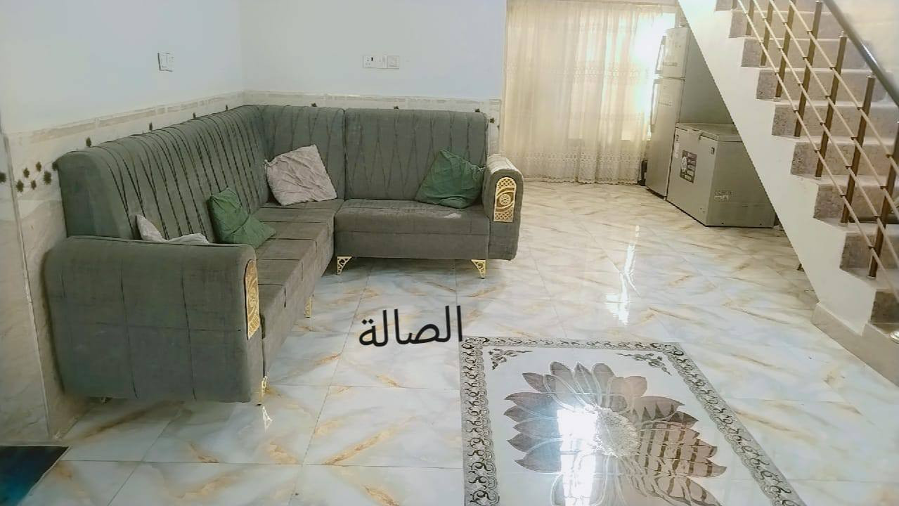 بيت للبيع على الحولي خلف اسواق بغداد مباشره طابق واحد مساحته 150 للاستفسار***********
