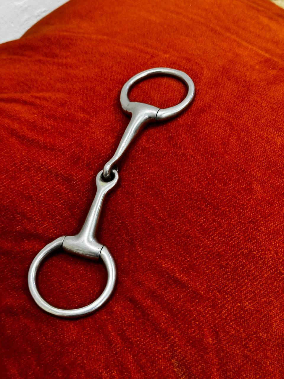 لجام فرس قديم حديد فولاذ ***********
