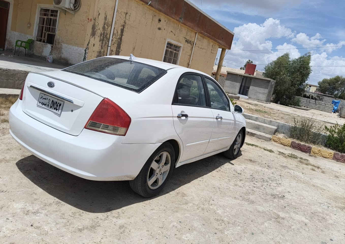 السلام عليكم 
سيارة كيا سبكترا للبيع
محرك 2000
مبدل بونيد وجاملغ 
مو شراي لا تتفلسف 
للاستفسار اتصل على هذا الرقم  ***********
