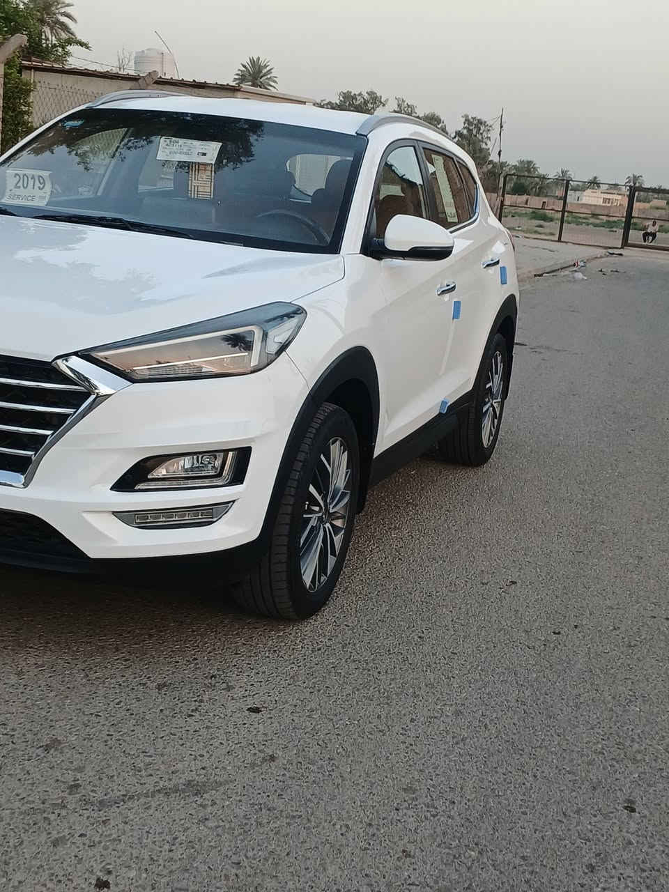 سلام عليكم
توسان 2019كوري
رقم بغداد بسمي 
مكفول صبغ ضربه تبديل 
ماشيه 70الاف 
فول مواصفات من عدا البنرومه 
السعر 187وبيه مجال 
المكان بغداد المدائن 
***********
