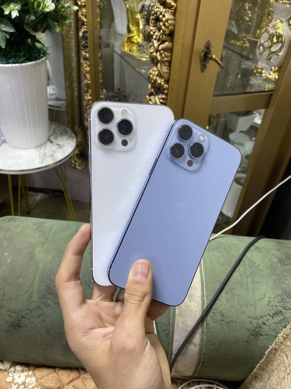 13بروماكس ذاكره 256 بطاريه 81 و84 بعدهن علبلاد كفاله عامه فقط مبدل شاشه اصليه وكاله يجي ويا وصل ضمان تفحص وين ميعجبك كلشي شغال عنواني بغداد العطيفيه سعر القطعه (475) قفل بدون اي عمله للتواصل علرقم ***********
