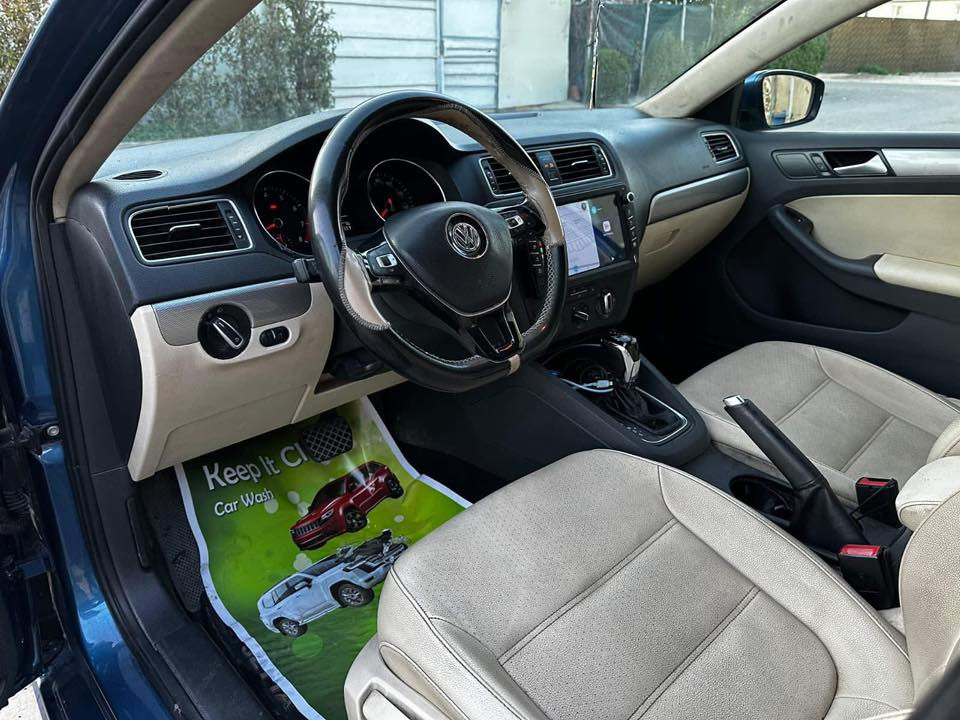 فولكسفاغن جيتا (2018) 
الـسـعـر 123$ ورقة وبيها مجال

جديد ونظيفة
4 قطع صبغ
وارد أمريكي
محرك 1400 توربو
ماشية 114 ألف
سيارة كاملة حدادية جديدة 
محرك وكير مكفول داخل
مواصفاتها فول
بصمة
شاشة أندرويد
فتحة سقف
كامرة دوارة
رادار خلفي
رادارات جانبية
كشنات هيتر
داخل كريمي جلد
تحكم ستيرن كامل

الـسـعـر 123$ ورقة وبيها مجال

مكاني: بغداد حي العدل
للاستفسار الاتصال على: ***********
