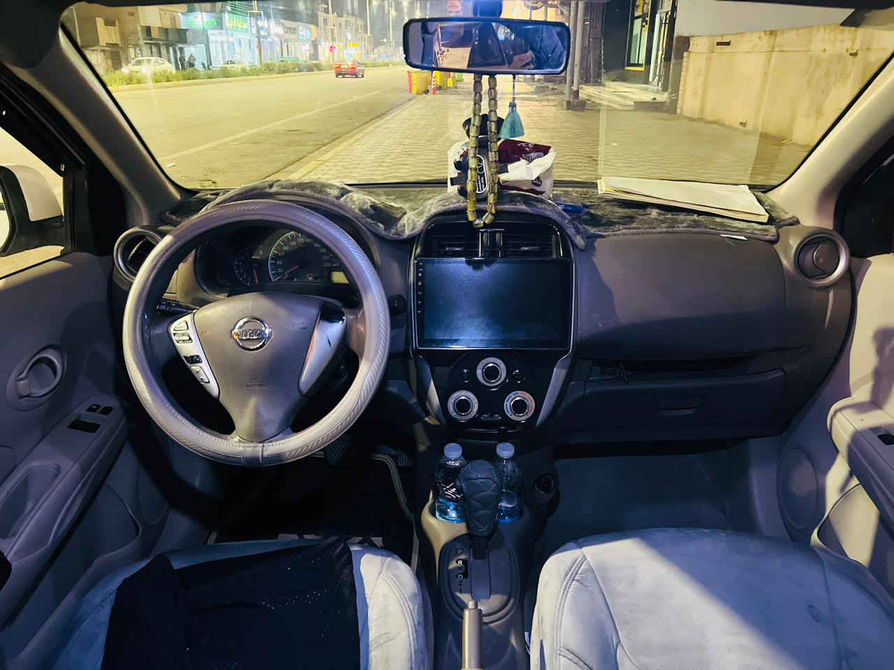 نيسان سني هندي بيها جاملغ معدل بارد وبيها شخوط خفيفه مكحله
السعر 102$ مكاني بغداد ***********
