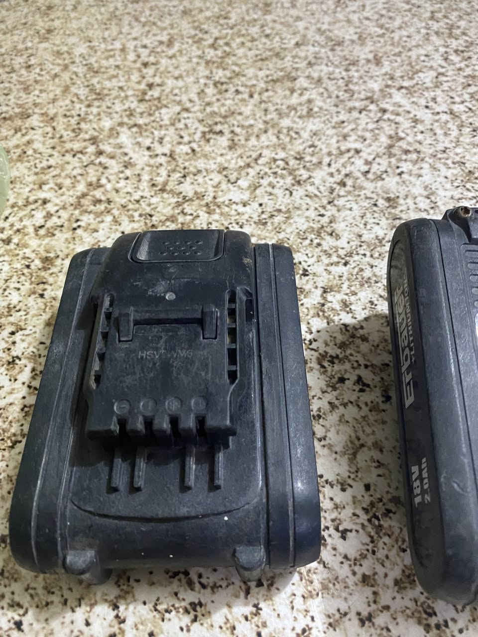 بطاريات عدد 2 سعر القطعه 15 متروكات


**إذا كنت صاحب هذا الإعلان وتريد حذفه لأي سبب، رجاءا أرسل رسالة إلى الدعم الفني**