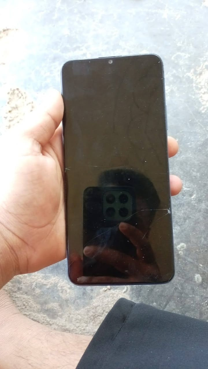 هواوي نوڤا 70y للبيع ذاكره 128 كلشي مابي  60فريم سعره 90الف


**إذا كنت صاحب هذا الإعلان وتريد حذفه لأي سبب، رجاءا أرسل رسالة إلى الدعم الفني**