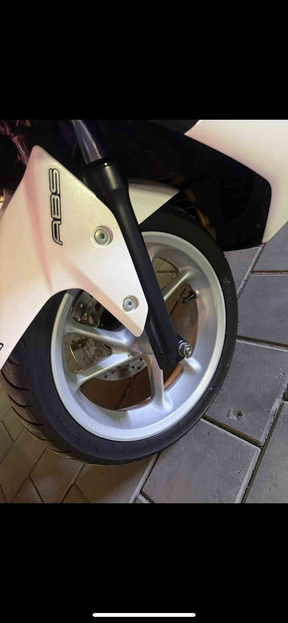 سلام عليكم دراجه Nماكس دراجه رنبه جديده خير من الله دراجه احله من الصور ماشيه قليل رنبه الدراجه مكينه 1500ناعمه جيب فيتر وفحص اوراق كامله ياباني المكان بغداد القاهره يم تانكي الماء الاستفسار*********** غير متواجد عل فيس السعر1850
