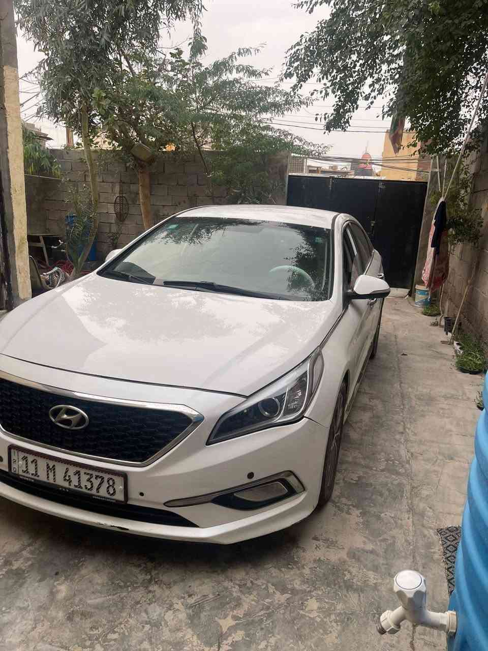 سيارة للبيع نوع سوناتا موديل 15 شبية 16 وارد امريكي مكينة كير تبريد خير من اللة حدادية نص عمر سيارة بسمي رقمها بغداد موجودة في البصرة الجبيلة سعر 115 وبية مجال استفسار ع خاص او ع رقم ***********
