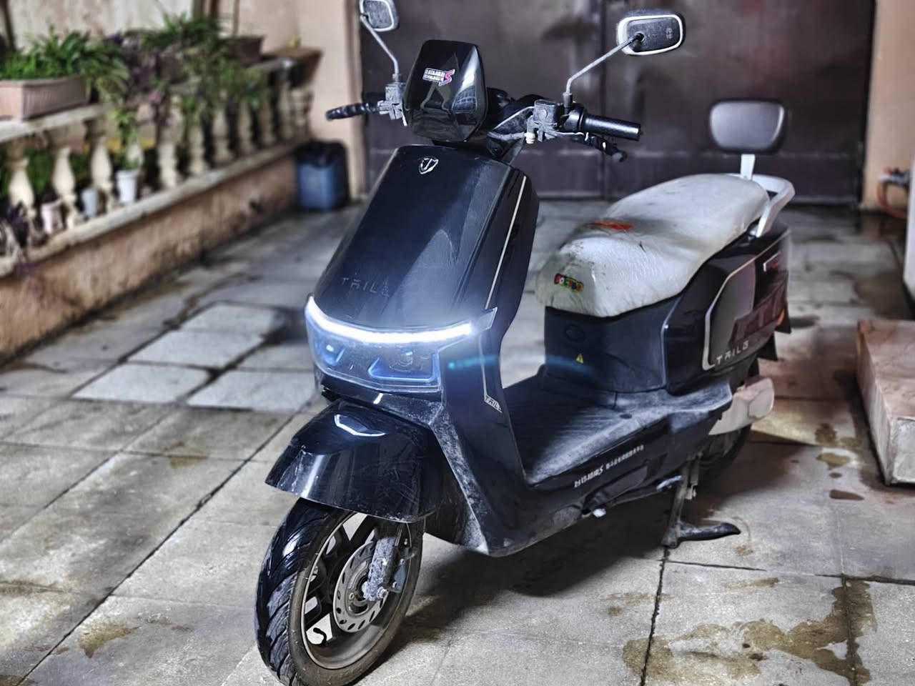 ماطور تيسلا tallgpwer
للبيع فقط
نضافه 90%
كهربائيات شغالة 
بريكات شغالة 
شاحنه الماطور الاصلية 
سرعه حقيقه 52
6 بطاريات +2 احتياط داخل لماطور
نوع5100
ما ابالي سعر طب خاص ونتفاهم


**إذا كنت صاحب هذا الإعلان وتريد حذفه لأي سبب، رجاءا أرسل رسالة إلى الدعم الفني**