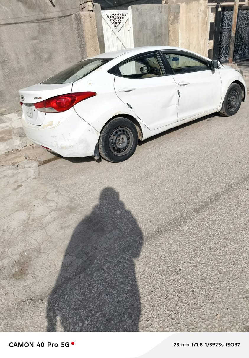 النترا 13 واسط الرقم بها ضربه بالصفحه اليمنه موجود ببغداد دوره سعره 84 سياره جاهزه ماء اي شيء رقم التليفون***********
