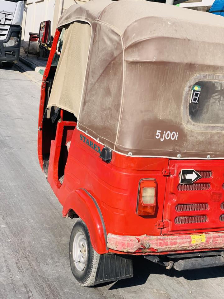 18رقم وسنويه نكليزي رقمها واسط 

تكتك معمر دوسات الكدام بس تعمير فول  تجي وشوف 

تكتك حلوه مرتبه  منقاصهه اي شي 

محرك لا تنقيص ولا تبخير 

تكتك تاخذهه كبل ل شارع الله شاهد 

سعرها (4760) وبيها مجال

‭0776 365 8447‬

اذ معجبك اعبر المنشور ❤️

مكاني واسط العزيزيه
