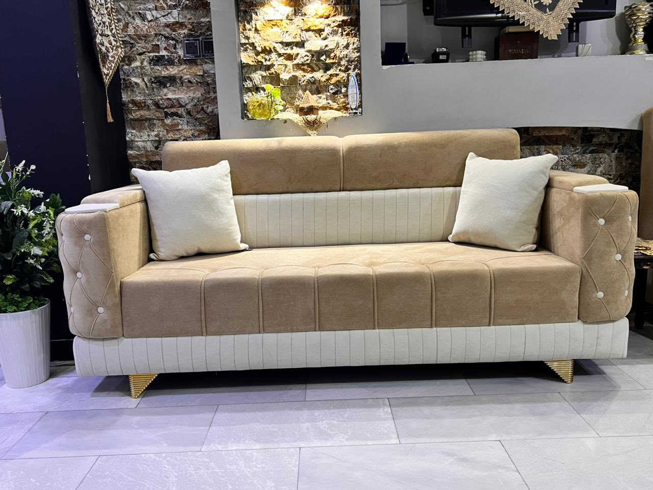 تخم قنفات تزكام درجة اولى جديده اسفنج درجه اولى وشغل درجه اولى عشر مقاعد 2ام الثلاث نفرات و2 ام النفر وحده ام النفرين التخم جديد بمعنى الكلمه تجي وشوف بعينك السعر 800 وبي مجال مكاني كربلاء رقمي ***********
