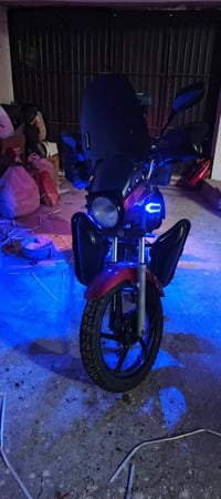 بوكسر • سلف • كهربائيات