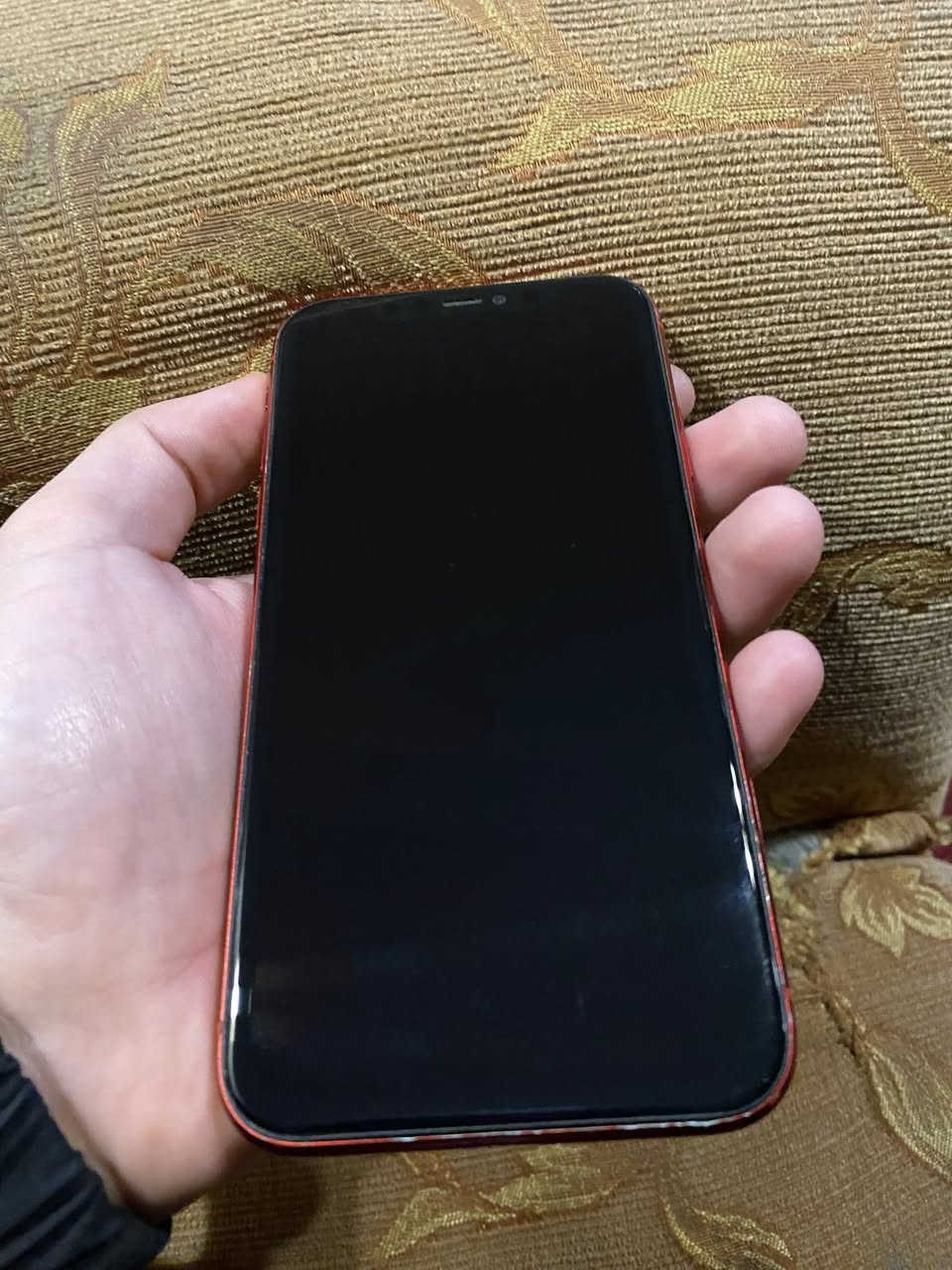 السلام عليكم
ايفون ١١ عادي 
ذاكره ٢٥٦ مبدل شاشه اصليه وبطاريه اصليه
فيس ايدي شغال الجهاز كلشي مابي 
السعر ٢٥٠ الف قفل 
مكاني بغداد العامريه
رقم / ***********
