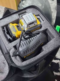 ميزان ليزر • دي ولت اوربي • ١٢ خط