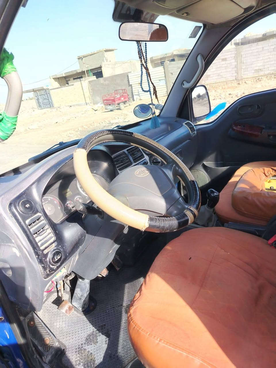 كيا حمل للبيع موديل 2008 مسكر بم ونوزل
كير وصدر نظيفات تخم تاير جديد السيارة حلوة مال جناي رقم بغداد السيارة بأسمي للاستفسار الاتصال ***********
