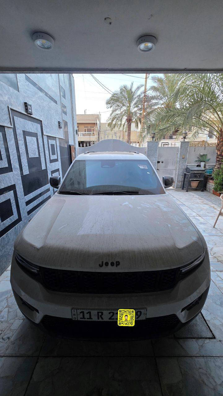 جيب لاريدو 5 راكب موديل 2024 أمريكي 

          الحادث 
 تبديل بنيد وصبغ 
الشواصي والغود والارباك كفالة عامة 
________________________________________________
المواصفات 
فتحة سقف
شاحن الاسلكي
ردار امامي 
حساسات خلفية 
نقطة عمياء 
مثبت سرعة 
تحذير خروج عن المسار 
صندوك كهرباء 
تشغيل عن بعد 
بصمة ابواب 
تدفئة ستيرن 
تدفئة كشنات 
شفتات ستيرن 
وباقي المواصفات المعروفه 
ماشية 16 الف ميل 
________________________________________________

السعر 33,000 الف دولار وبيه مجال 
مرقم بغداد بسمي 

العنوان بغداد البلديات مقابل الامن العامه حي التجار 
رقم الاتصال *********** بغداد, العراق
