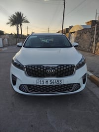 سياره سورنتو ٢٠٢٠  سياره خليجي فول مواصفات بصمه تشغيل وبصمة أبواب بصمة...