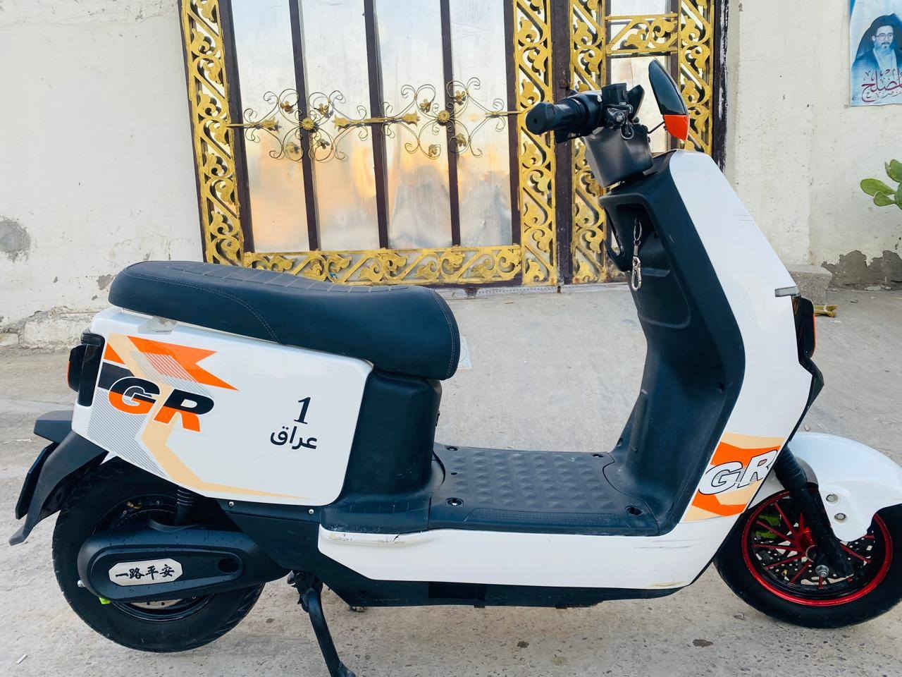 سلام عليكم دراجه GR للبيع موديل 2025 بطاريات خمسه دراجه حلوه وجديده مكان بغداد السعر 375
سلام عليكم دراجه GR للبيع موديل 2025 بطاريات خمسه دراجه حلوه وجديده مكان بغداد السعر 375
***********
