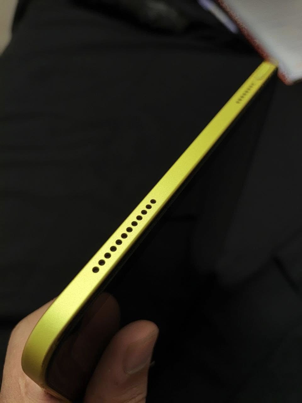 السلام عليكم
ايباد 10 للبيع
ذاكرة 64 
نضافه الجهاز 100%
بطاريه 100
ممفتوح ابداً مداخل صيانه
سعر 400بي مجال بسيط جدا 
الجهاز بعده بلضمان 
رقم***********
عنوان :مدينة الصدر
