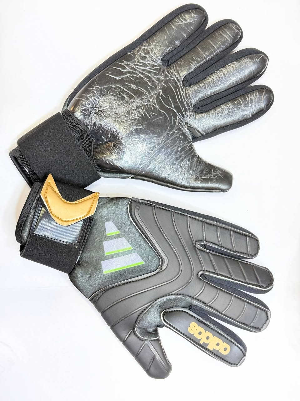 كفوف حارس مرمى اصليه 🎀🎀


**إذا كنت صاحب هذا الإعلان وتريد حذفه لأي سبب، رجاءا أرسل رسالة إلى الدعم الفني**