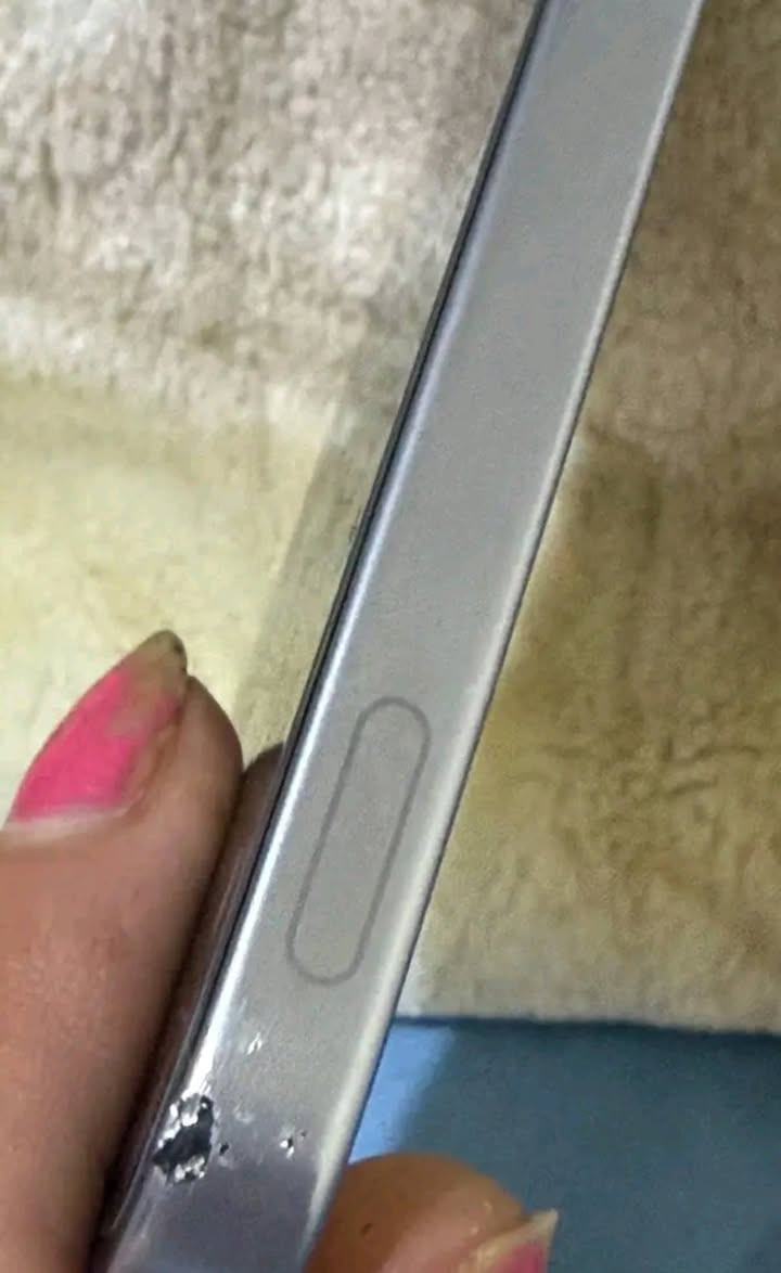‏سلام
‏للبيع انفنكس GT 30 برو
‏ ذاكره 256
‏ لون ابیض ممیز ملحقات كامله برو وحش الالعاب الغني عن تعريف صاحب شفتات يجي بشاشه 144 هرتز ومعالج دايمن ستي 8500 الترا ببجي 120 هرتز كاميرات خرافيه وبطاريه عملاقه وسماعات ستيريو محيطيه شفتات لمس ليزريه جهاز فقط مفتوح من الكرتونه ستخدام سبوع داخل ضمان غراضه الاصليه كامله كل غراضه الاصليه شاحنه والكرتونه وسماعات والفريز وكامل مكمل
‏نظافه 90% مكفول فقط طخه صغیره بي بل زاویه مامأثر علی الشاشه 
‏ السعر 340 نهايته
‏مكاني عه نگاوه اربیل للتواصل ***********
