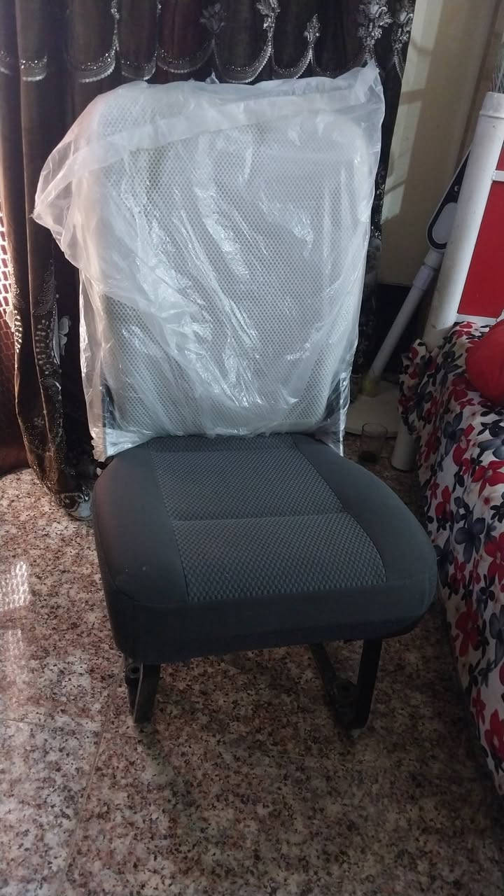 سلام عليكم سيبايه مال نيسان العريضه سعره ب160 وبيه مجال وكشن مال نيسان سعره ب135 شراي اتصل ودلل ***********
