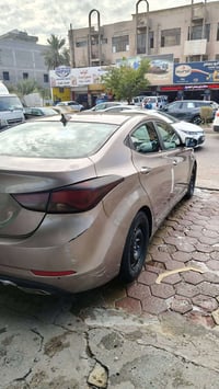 النترا • ٢٠١٥ • وارد امريكي