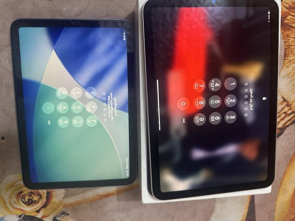 سلام عليكم ايبادات 2 
نوع الايباد مني 6 ذاكرة 64 مكفولات كفالة عامة نضافة كدامك سعر الواحد 350 قفل  رجائاً  بدون أحراج 🤎 موجود خاص + رقمي ***********
