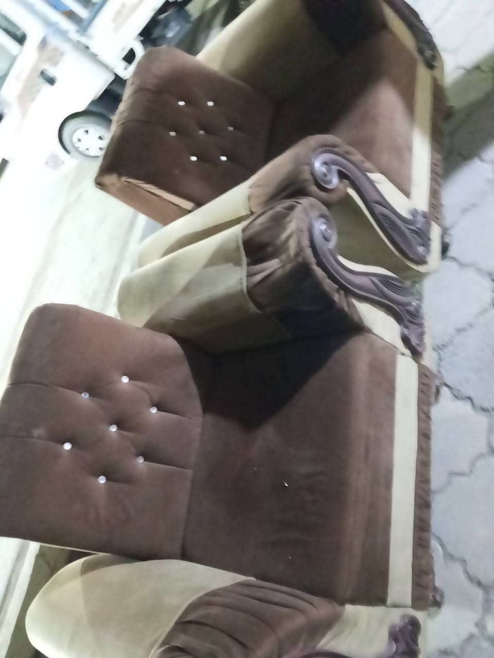 للبيع
***********
***********
طارميه نهاية شارع البعث
