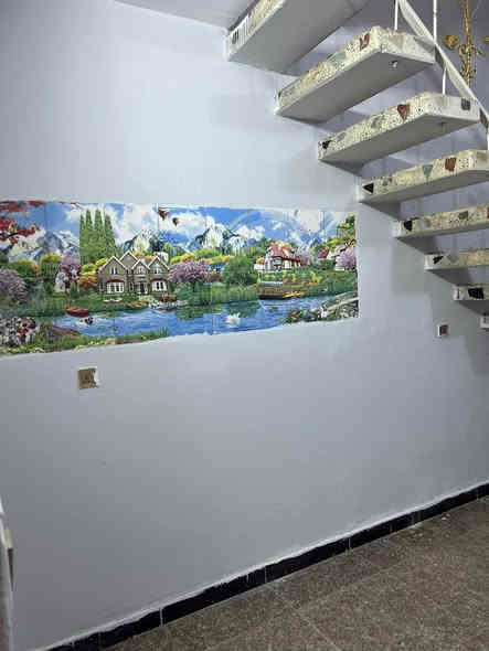 مشتمل للاجار آلشعب خلف مطعم حجي عادل 

استقبال وخدمات ومطبخ وصاله البيت نضيف جداً

الطابق الثاني غرفتين نوم وخدمات (السعر ٥٠٠ )

معروض بمكتب الكناني ***********
