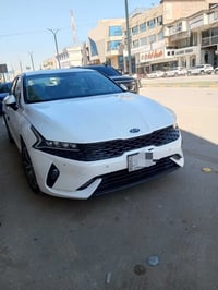 للبيع كي فايف 21 خليجي كفالة عامة سياره  للاستفسار 07854585488