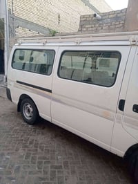 نيسان ناصية • ٢٠٠٩ • نجف