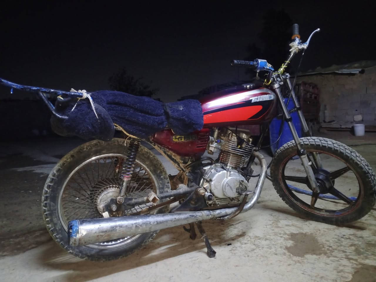 سلام عليكم دراجه تايمر للبيع موديل 2017محرك وشاصي مكفول السعر 200وبيه مجال العنوان  بغداد حي البتول جسر الفرنسي ام العبيد


**إذا كنت صاحب هذا الإعلان وتريد حذفه لأي سبب، رجاءا أرسل رسالة إلى الدعم الفني**