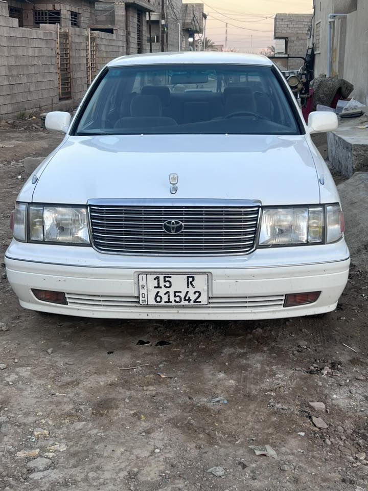 ‏سلام عليكم للبيع تويوتا كراون أيسربلادي موديل 98 رقم انبار باسمي سنوية جديدة مكان السيارة بغداد السيارة بدون صبغ الدعاميات فقط صبغ ￼ للاستفسار ***********￼￼

