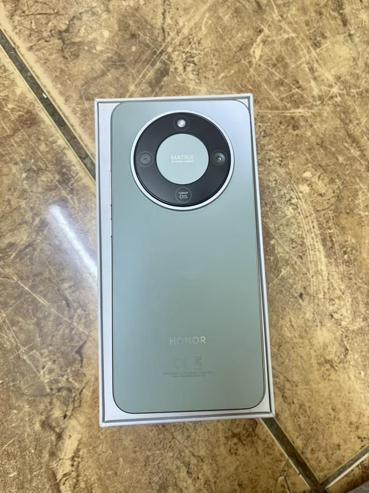 السلام عليكم جهاز هونر X9d الذاكره 256GB الجهاز قبل 20يوم من اخذته الله شاهد سيم كارت مشادبي سعر الجهاز 425 وبي مجال العنون العبيدي شهداء الأولى الاتصال *********** موجود واتساب واتصال
غراض الجهاز كلها موجوده الشاحن 66W ‏
