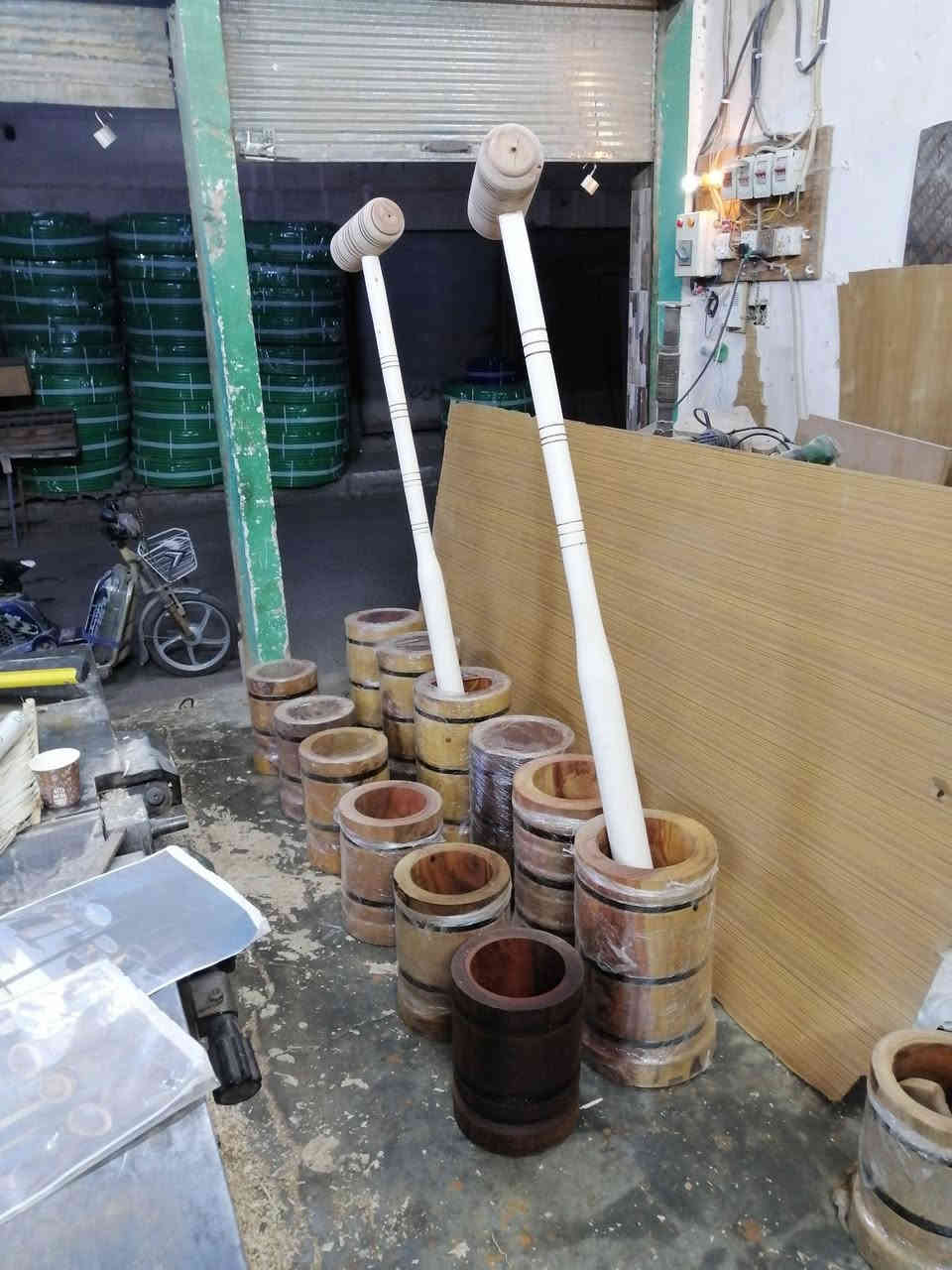 سلام عليكم ويوجد لدينا جاونات مع ميجنه / العنوان الفلوجه سوق العلاوي القديم /محلات الحاج عبد الغفور التكريتي باداره أولاده.  يوجد لدينا خدمه توصيل لكافه محافظات العراق رقم الهاتف/*********** كريم ابو حاتم/***********مثنى ابو حارث
