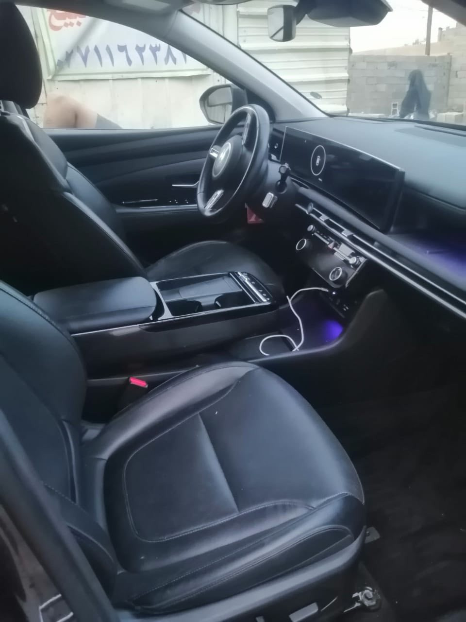 السلام عليكم
توسان2025 وارد امريكي 
فول 1/1 
ماشية 18 الف
حادث امريكا فقط جاملغ مثل ما موضح بلمنشور 
السعر 240 وبيها مجال بسيط
***********
