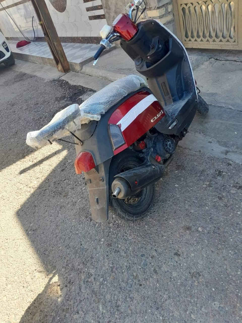 بوليس كله بلاديه تخبل شلعه ومعدل مابيه اي صوت نقصه بس شخاطه مال سلف السعر 600 وبيه مجال ويرهم مراوس بقفاز او سنكي *********** متواجد اتصال و بي وتساب
