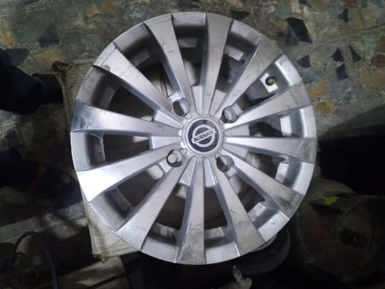 السلام عليكم
للبيع مكاني بغداد المعامل
***********
حجم 14
ستخدام سبوعين وبعت السياره
