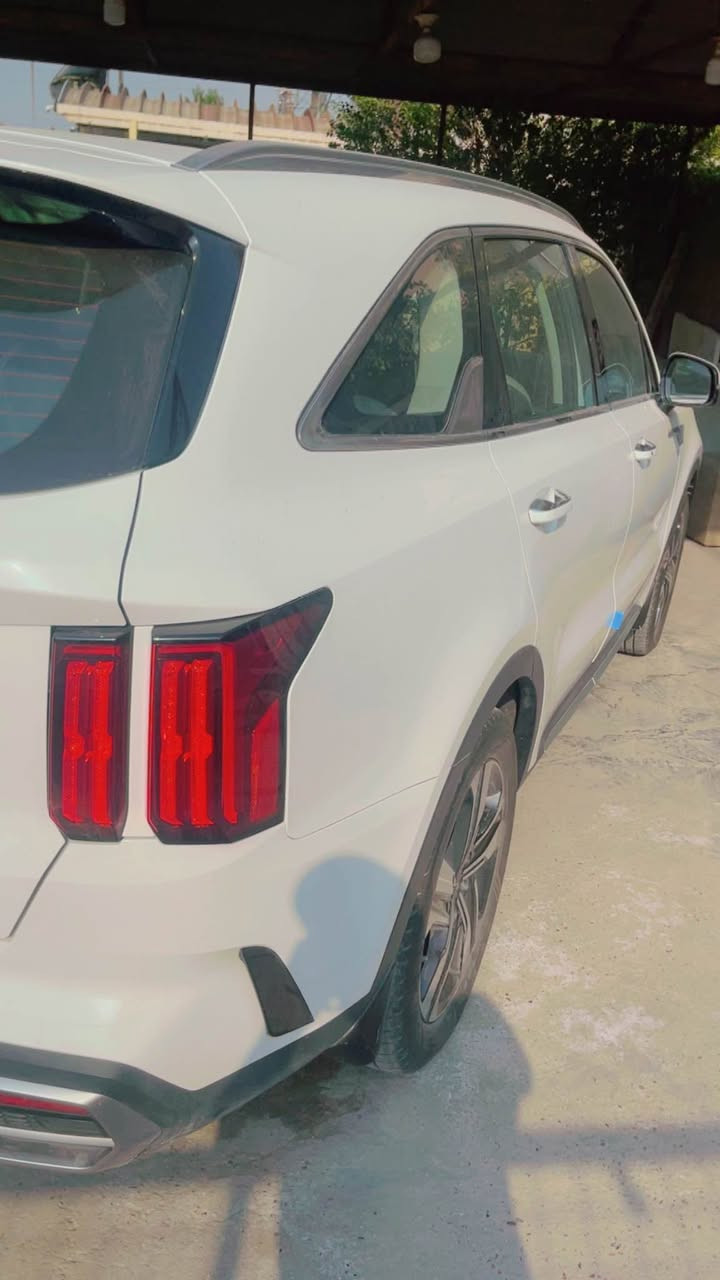 سورنتو 23 فول مواصفات 6 سلندر ماشية 5000 فقط مكفولة من كلشي بعدة بريحة الشركة السعر 319 وبية مجال للاستفسار *********** بغداد, العراق
