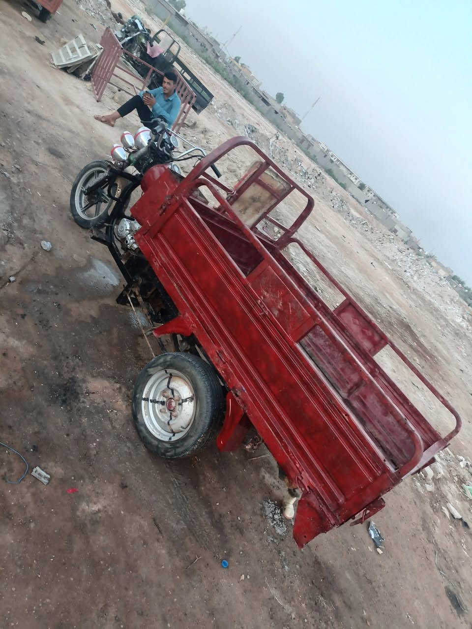 السلام عليكم ستوته للبيع مديل 13ستوته جاهزه ركبه مكفوله اوراق أصولي محرك 24ناعم فول سعر 950وبيه مجال قليل مكاني كربلاء فريحه ***********
