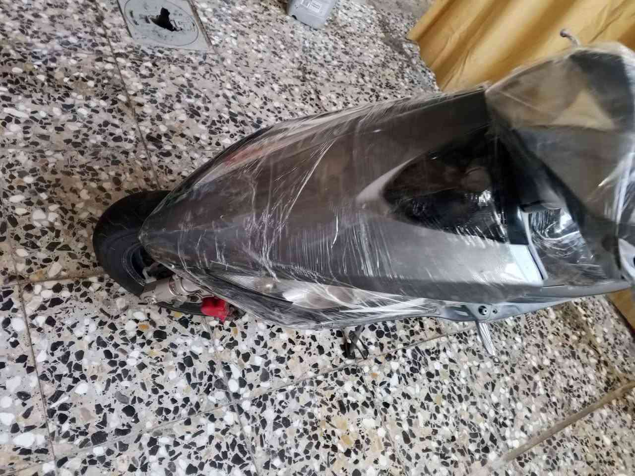 دراجه ماكس مضلع
شغاله سلف و هندر بريكات امامي و خلفي مكينته خير من الله دبلات رياضي  دراجه خير من الله  تايرات جدد 
مكان بغداد
سعر 280
رقمي ***********
