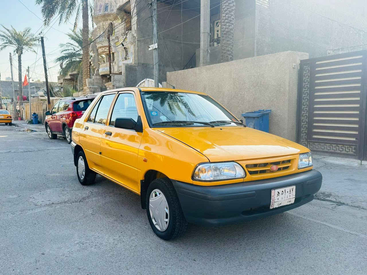 سلا عليكم سايبه موديل 23وبسمي من الشركه ماشيه 146بيه بارد بل جاملغ المامي اربع صابع وماء مبين الباقي كفاله عامه بيعلك عل سونر كير ومكينه مكفولات السياره مال جناي ربع ما تصرف عليه هيه غرامات مصفره العنوان بغداد الجديدة السعر 66وبيه مجال رقم صاحب السياره ***********
