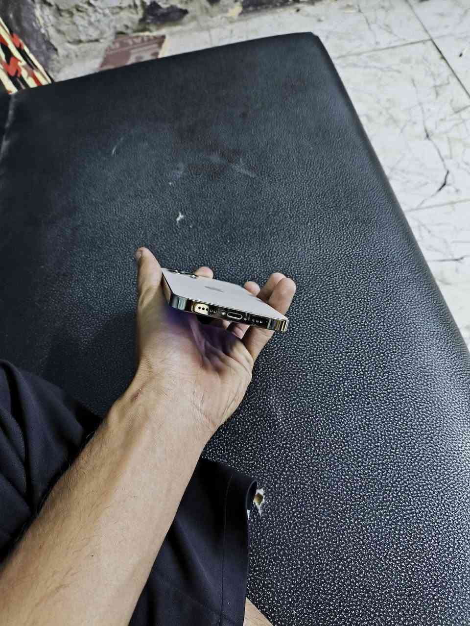 مراوس شعندك نزل لو رسلني وتساب ***********

