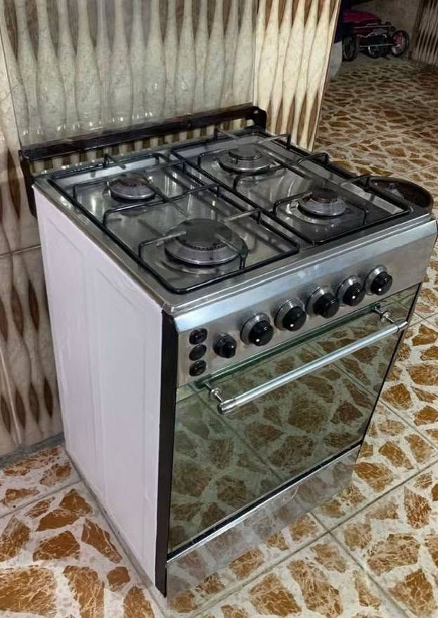طباخ مصري يونير جدا نظيف
المكان الدورة يوجد خدمة توصيل بالاجره واتساب  العنوان الدوره الرقم ***********
