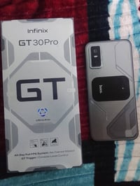 انفينكس GT30 برو • ٢٥٦ • بطارية ١٠٠