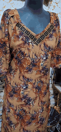 خياطة نسائية بااسعار مناسبة يوجد خدمة توصيل 07766868326